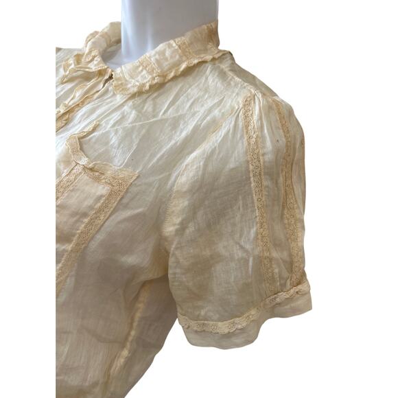 Vtg Sheer Cream "ShirtWaist" Blouse Lace Trim, Ties At Waist, Women SP - Picture 6 of 11